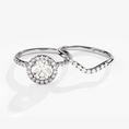 Load image into Gallery viewer, Halo Round Cut Moissanite Engagement Ring Bridal Set