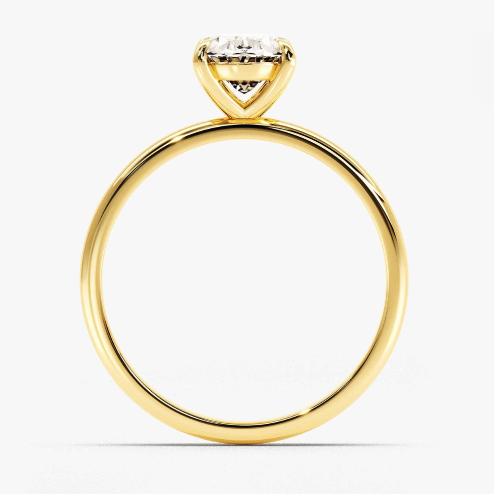 4-Prong_Solitaire_Oval_Cut_Moissanite_Engagement_Ring_5