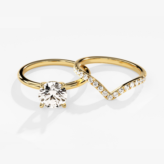 4-Prong Round Cut Moissanite Solitaire Bridal Set