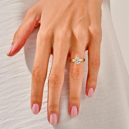 6-Prong Round Cut Solitaire Moissanite Bridal Set