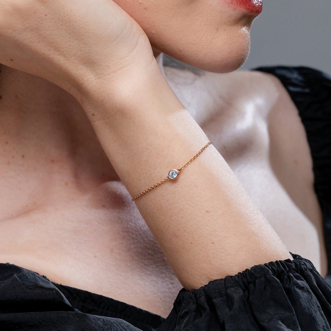 Classic Round Aquamarine Bezel Chain Bracelet