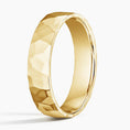 5 mm Faceted Men’s Wedding Band