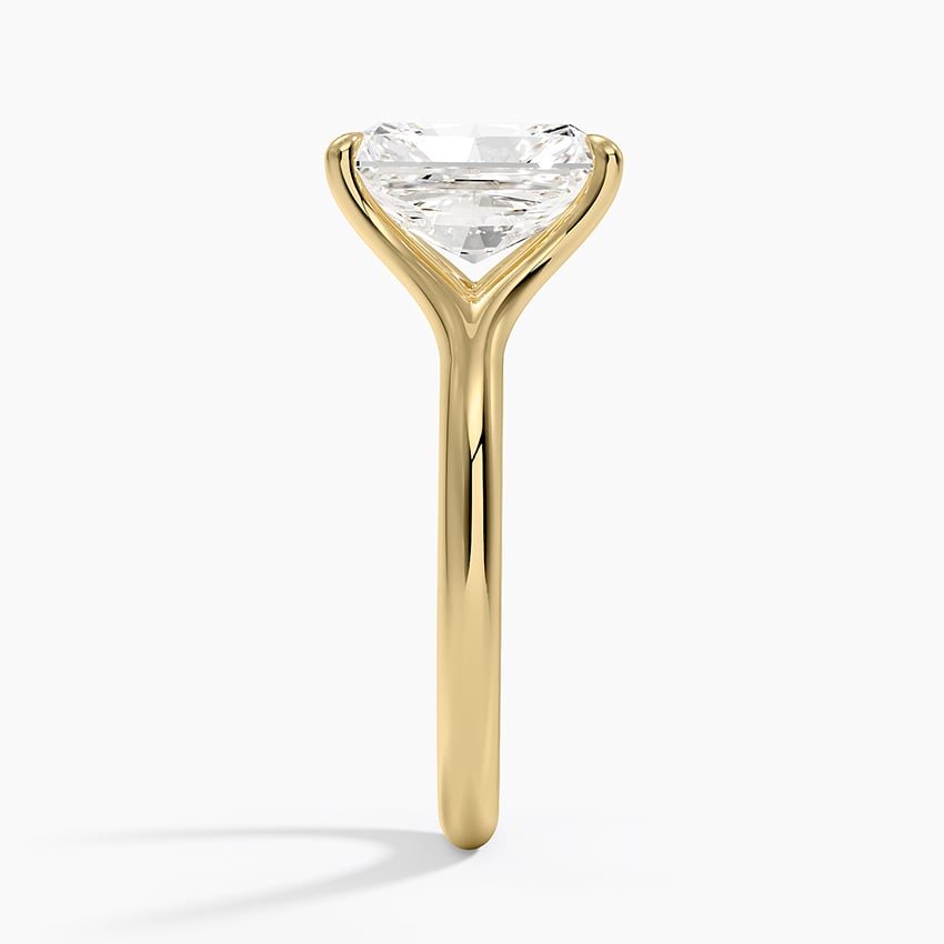 Graceful Arc Radiant Cut Moissanite Engagement Ring