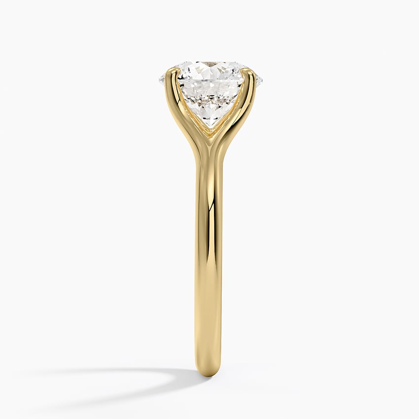 Graceful Arc Round Cut Moissanite Engagement Ring