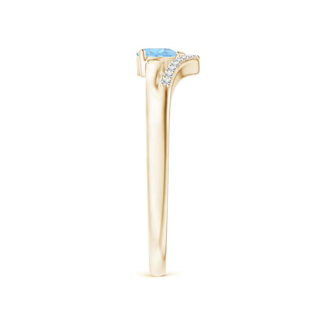 Heart-Shaped Aquamarine with Chevron Moissanite Accents Promise Ring