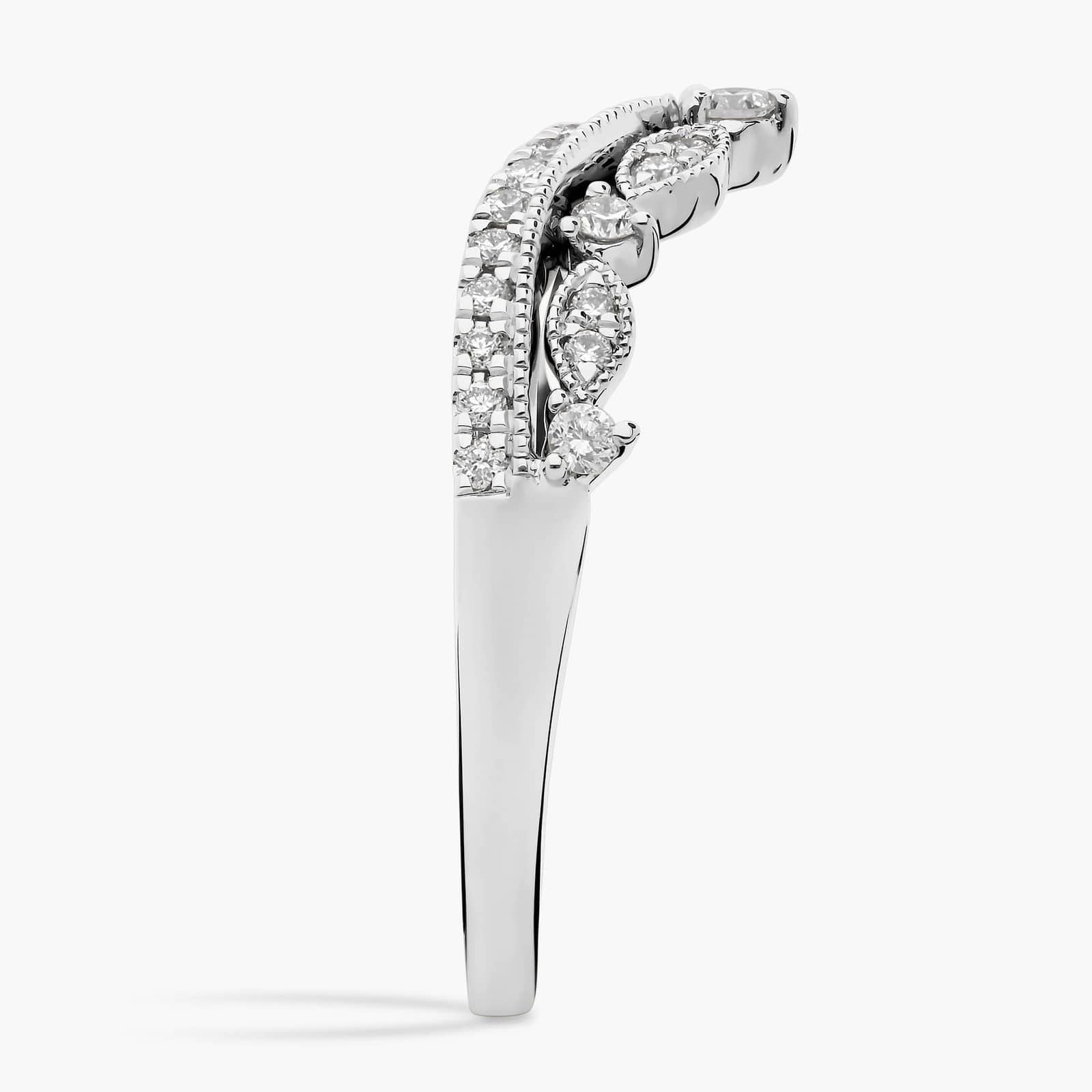 Regal Curved Moissanite Wedding Band
