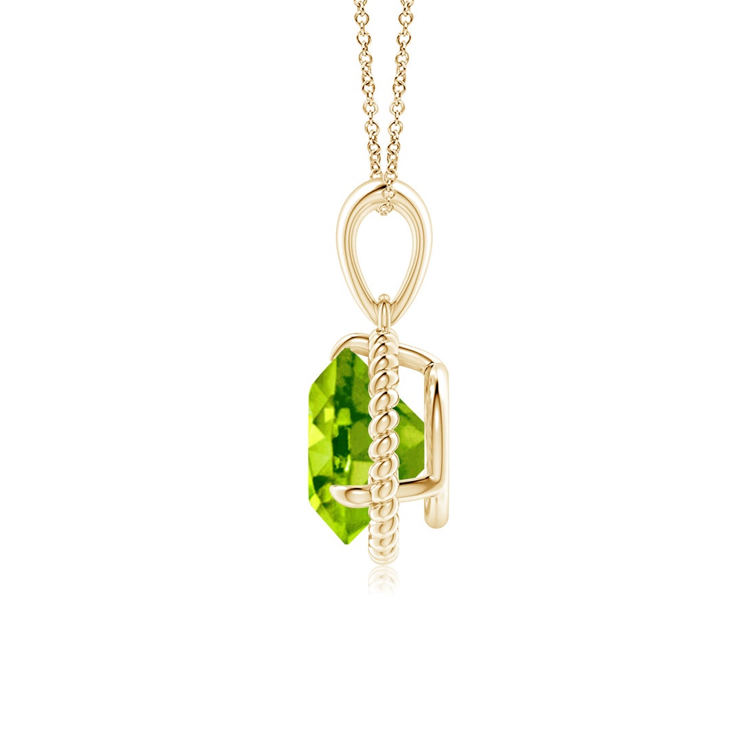 Rope-Framed Peridot Solitaire Pendant Necklace
