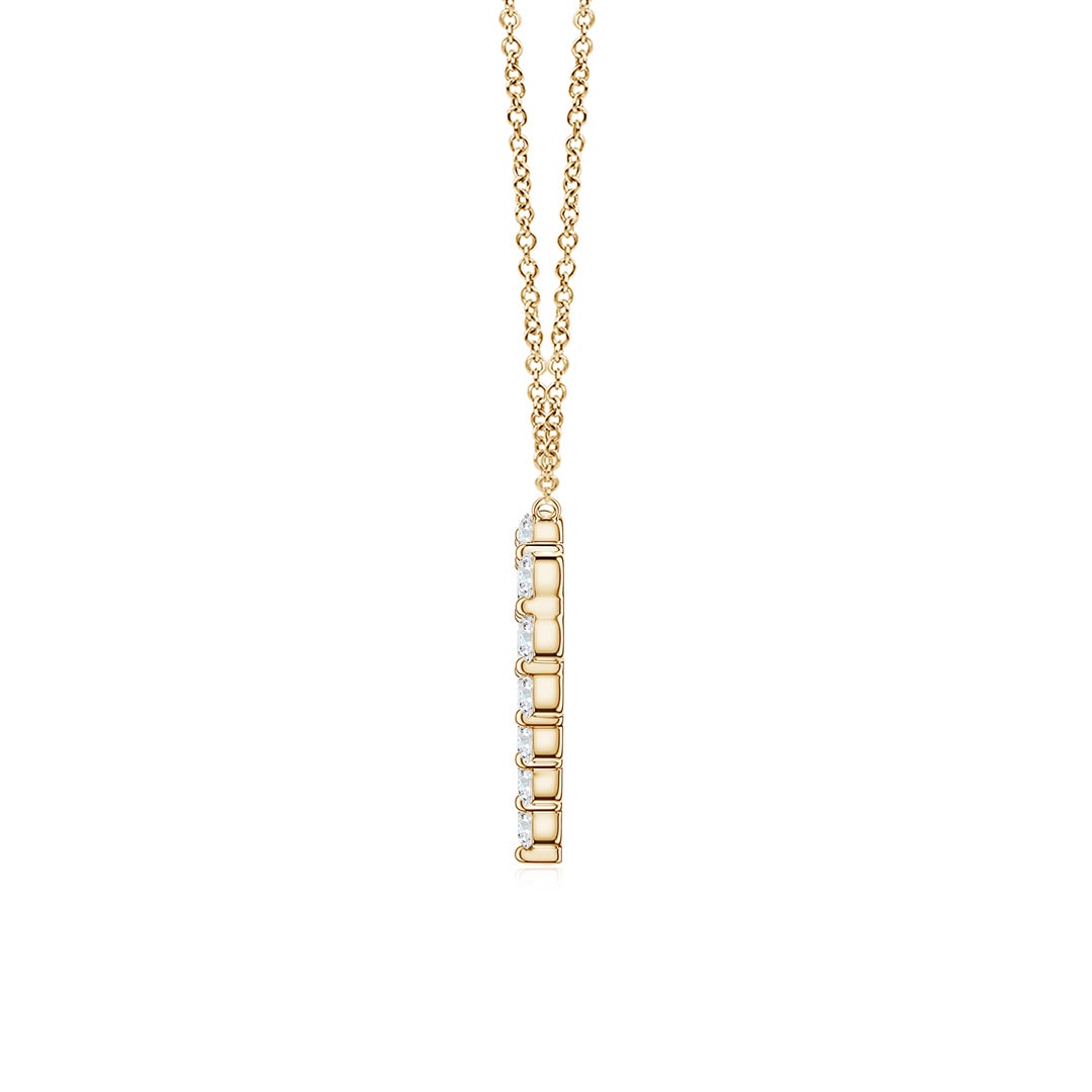 Round Cut Open Heart Moissanite Pendant Necklace
