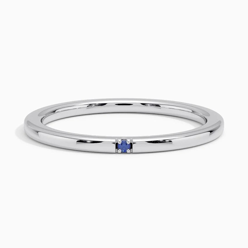 Single Sapphire Accent Wedding Band – 1.4 mm