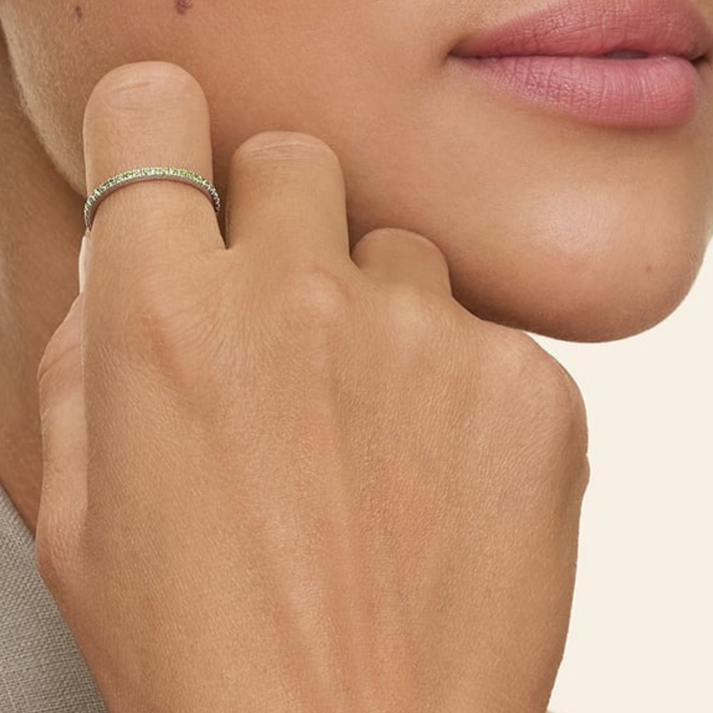 Luxe Peridot Pavé Gemstone Wedding Band - 1.4 mm