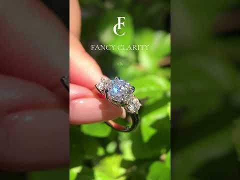 Round Cut Three Stone Moissanite Engagement Ring