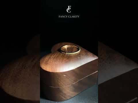 Luxe Peridot Pavé Three-Quarter Coverage Wedding Band - 1.4 mm